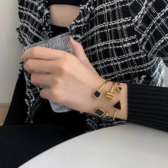 18k Gold Plated Bangle Bracelet\ 3pc - Picture 2 of 9